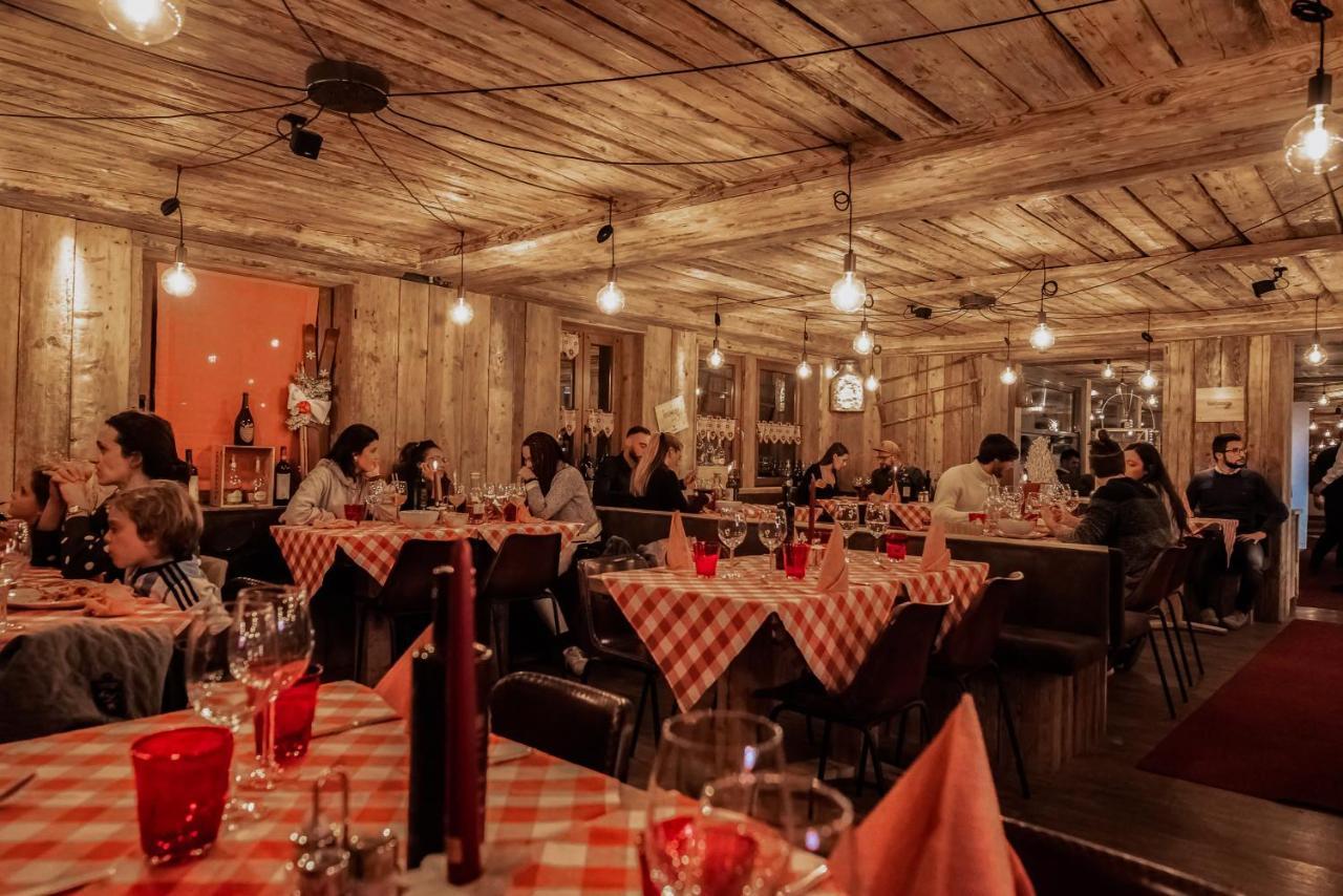 Alpino Lodge Bivio Livigno Eksteriør billede