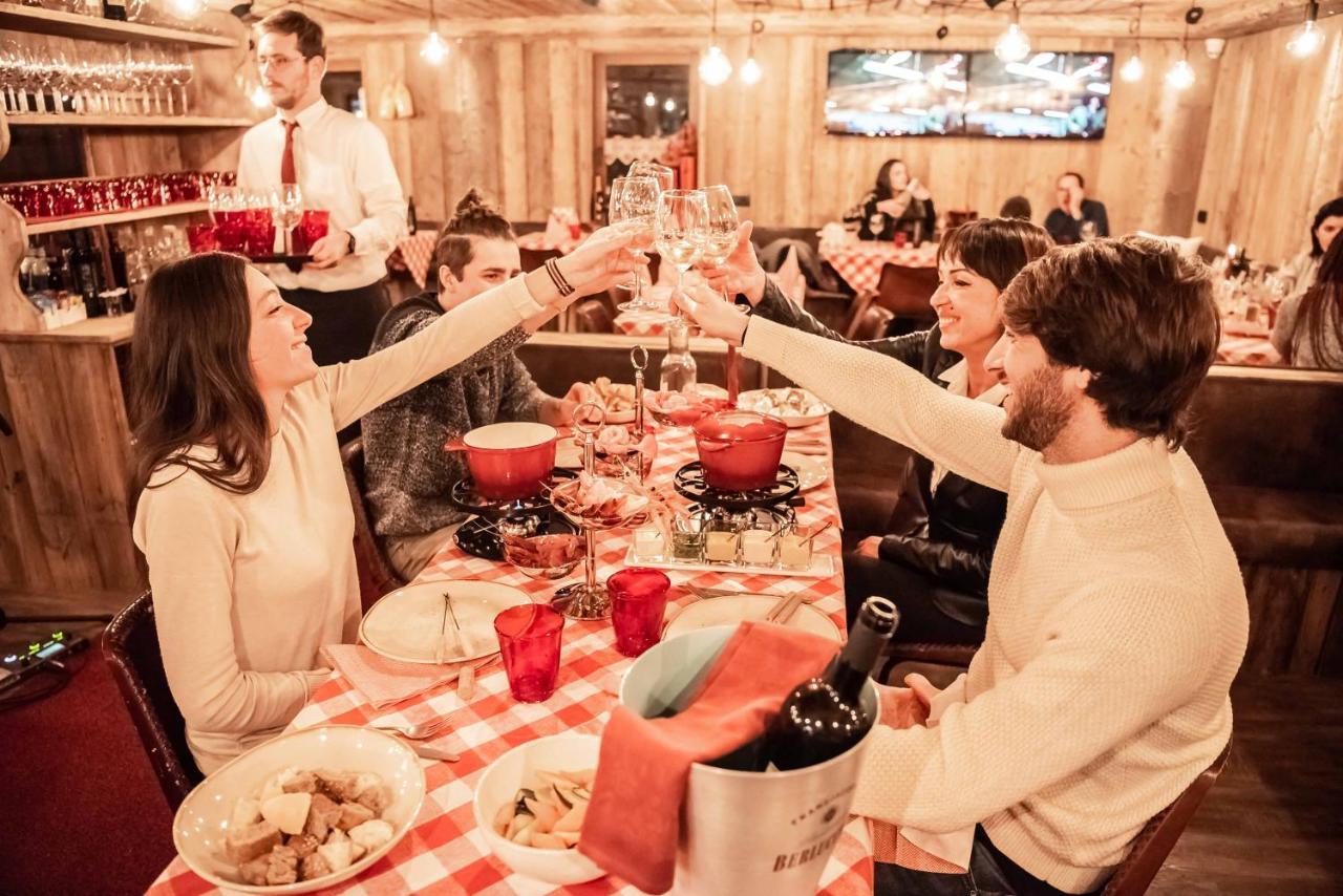 Alpino Lodge Bivio Livigno Eksteriør billede