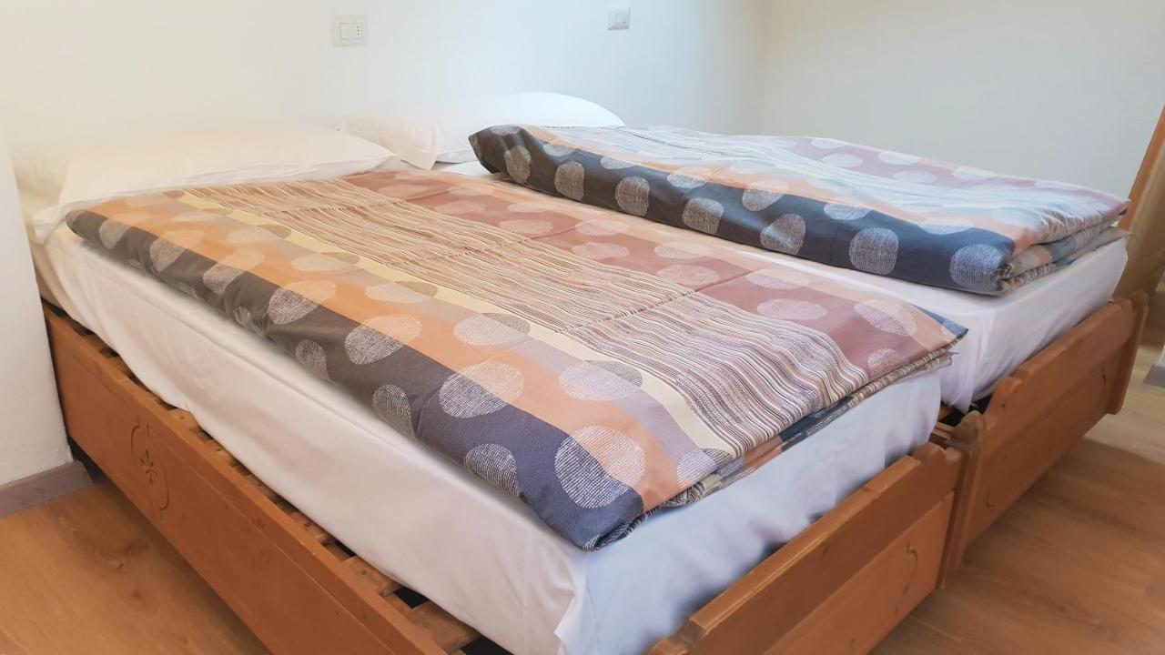 Alpino Lodge Bivio Livigno Eksteriør billede